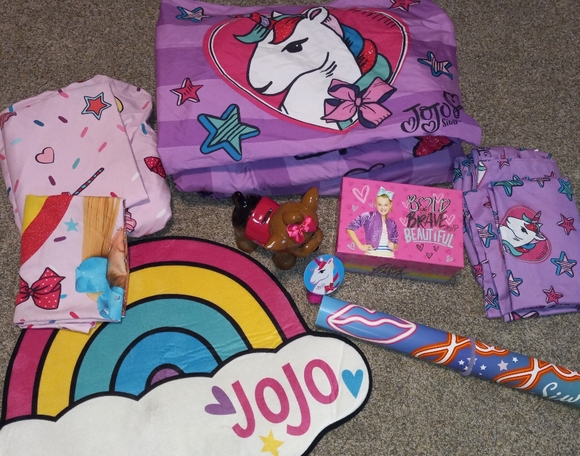 COPY - Large Jojo Siwa Bedroom Decor Bundle - Picture 1 of 10